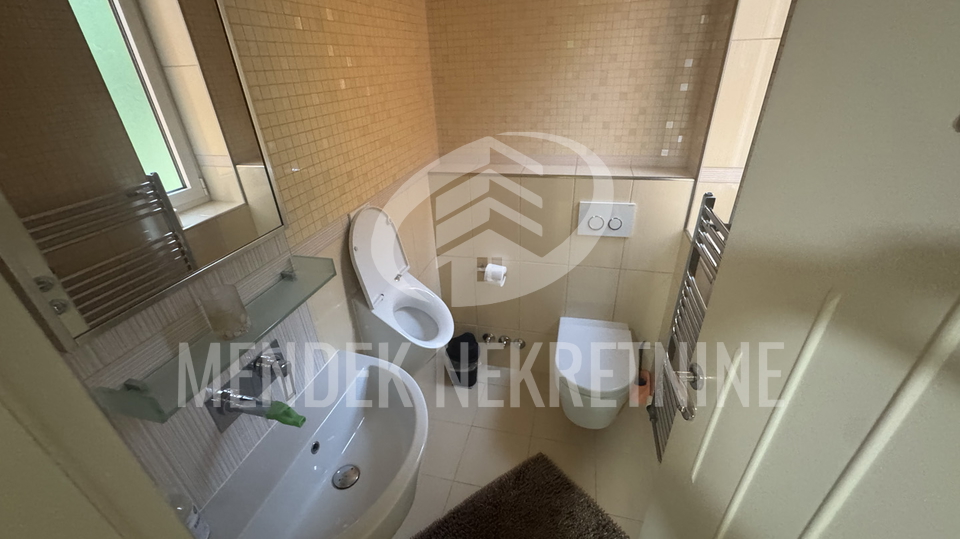 Casa&comma; 609 m2&comma; Vendita&comma; Vara&zcaron;dinske Toplice