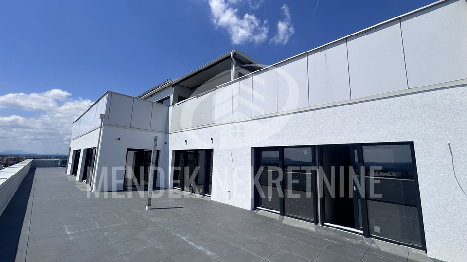 Stanovanje&comma; 230 m2&comma; Prodaja&comma; Vara&zcaron;din - Centar