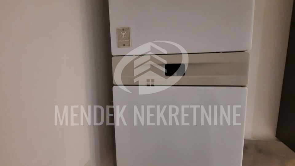 NOVOURE&Dstrok;ENO - ETA&Zcaron;NO GRIJANJE - DOSTUPNO OD 15&period;07&period;