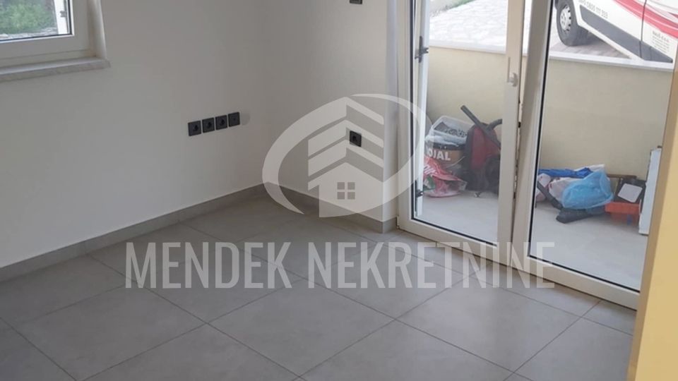 200 m od mora! Apartman, 1. kat, 24 m2, parking, Stara Novalja