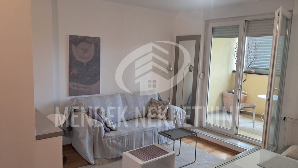 Najam dvosobonog stana u Vara&zcaron;dinu &lpar;47&comma;95m2&rpar;