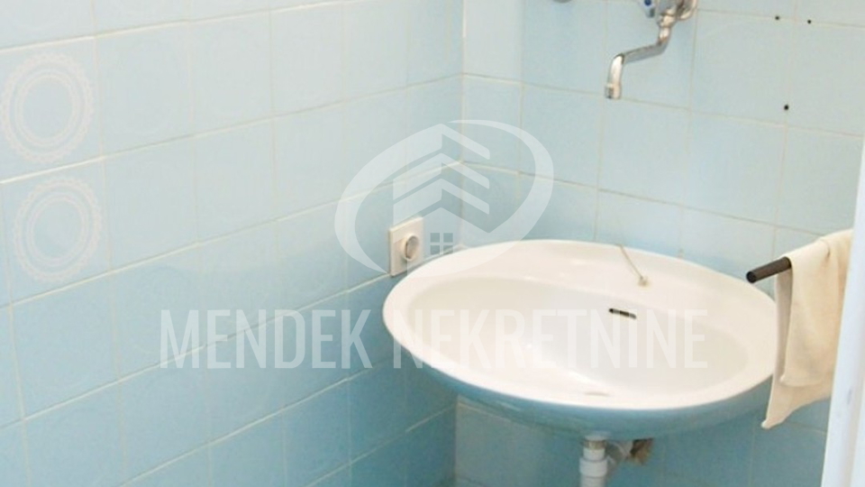 Commercial Property&comma; 460 m2&comma; For Sale&comma; Vara&zcaron;din - Centar