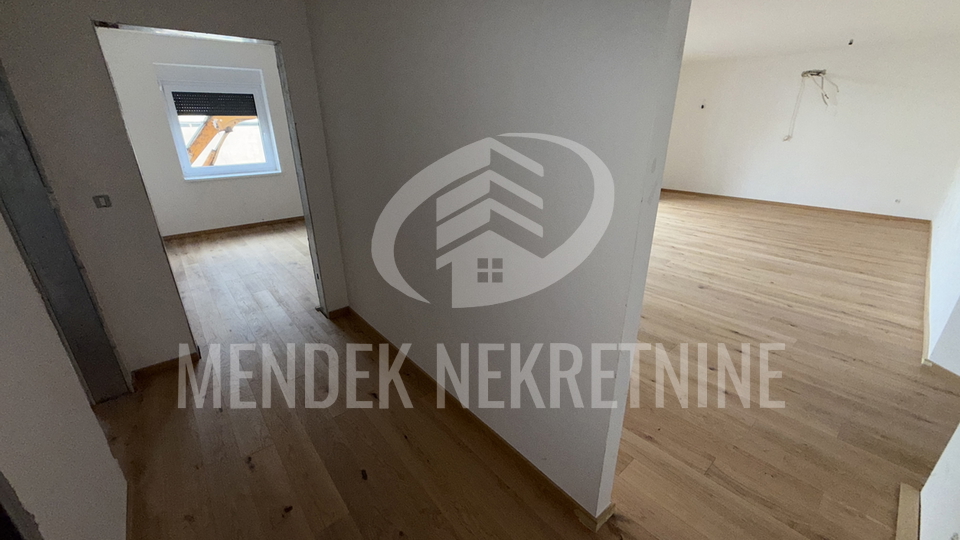 USELJIVO!  110,30 m2, prizemlje, natkriveno parkirno mjesto, Varaždin, centar, prodaja