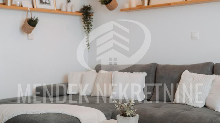 3- SOBAN URE&Dstrok;EN I OPREMLJEN