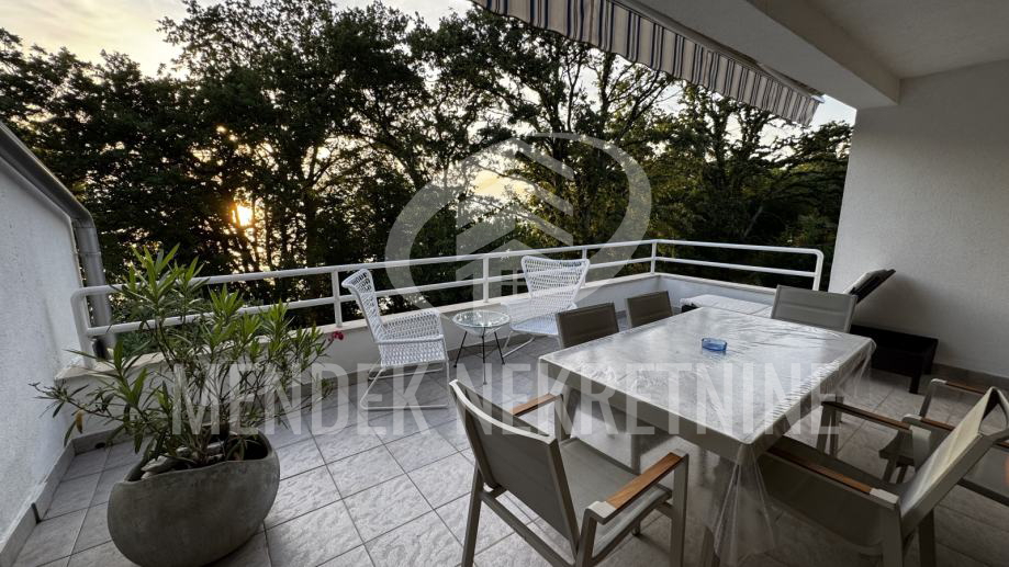 Holiday Apartment&comma; 150 m2&comma; For Sale&comma; Njivice