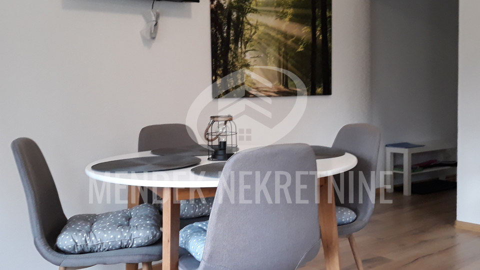 House&comma; 170 m2&comma; For Sale&comma; Plitvi&ccaron;ka Jezera - Li&ccaron;ko Petrovo Selo