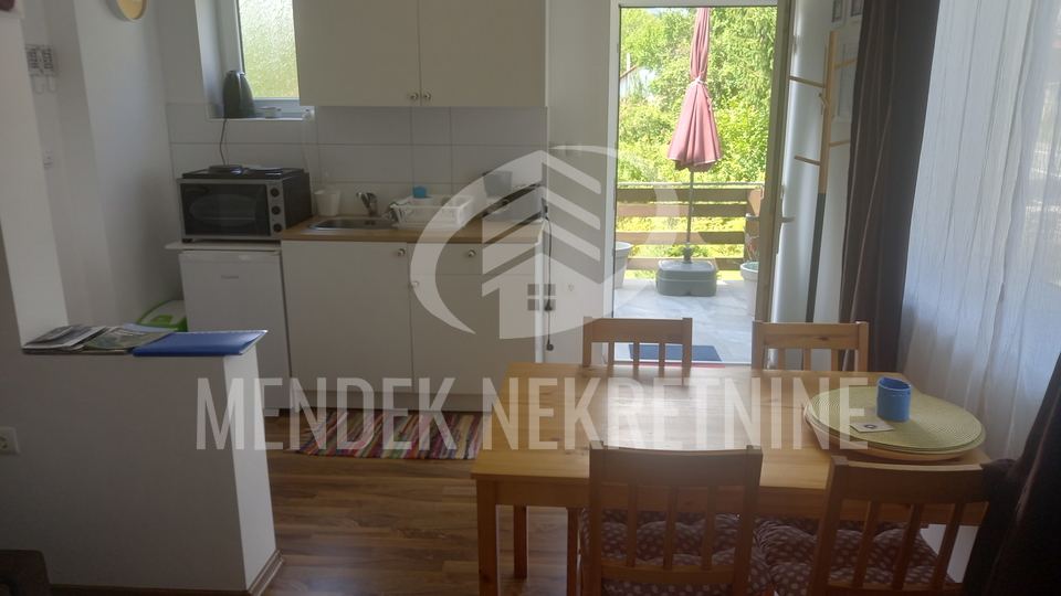 House&comma; 170 m2&comma; For Sale&comma; Plitvi&ccaron;ka Jezera - Li&ccaron;ko Petrovo Selo