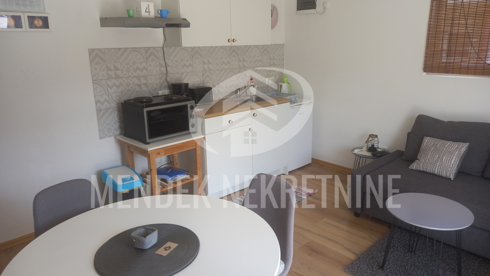 House&comma; 170 m2&comma; For Sale&comma; Plitvi&ccaron;ka Jezera - Li&ccaron;ko Petrovo Selo