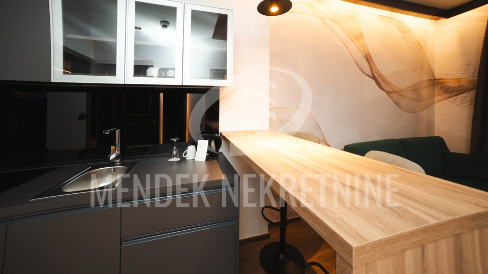 NOVO! 2 SOBAN APARTMAN U SKLOPU HOTELA, VARAŽDIN, CENTAR