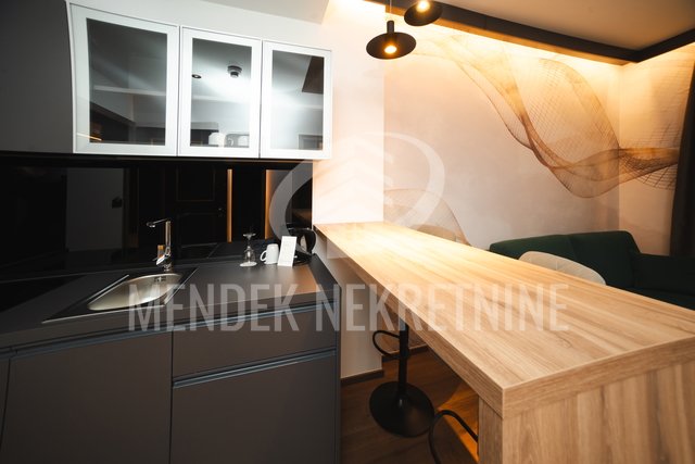 NOVO! 2 SOBAN APARTMAN U SKLOPU HOTELA, VARAŽDIN, CENTAR