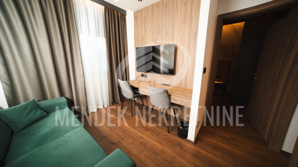 NOVO! 2 SOBAN APARTMAN U SKLOPU HOTELA, VARAŽDIN, CENTAR