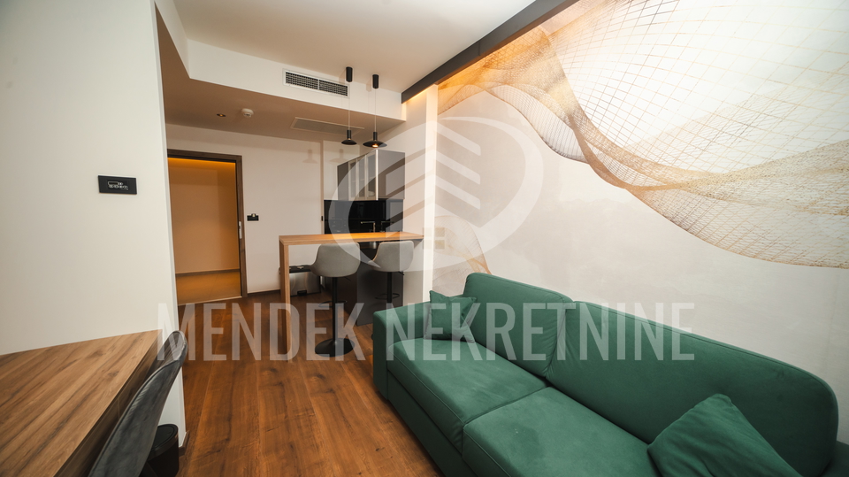 NOVO! 2 SOBAN APARTMAN U SKLOPU HOTELA, VARAŽDIN, CENTAR