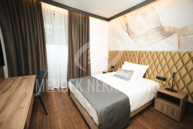 NOVO! APARTMAN U SKLOPU HOTELA, VARAŽDIN, CENTAR
