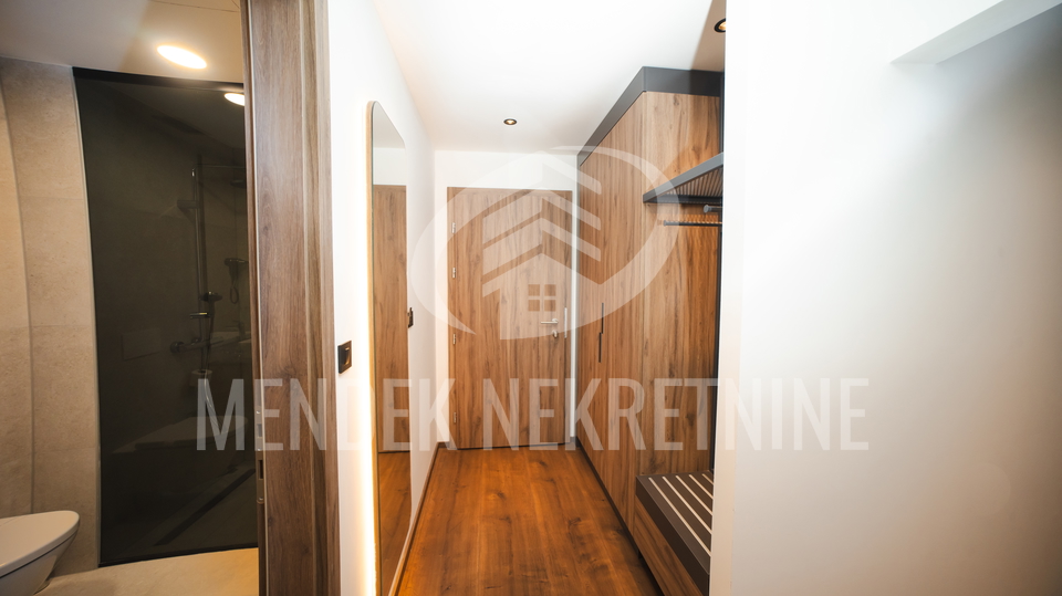 NOVO! APARTMAN U SKLOPU HOTELA, VARAŽDIN, CENTAR