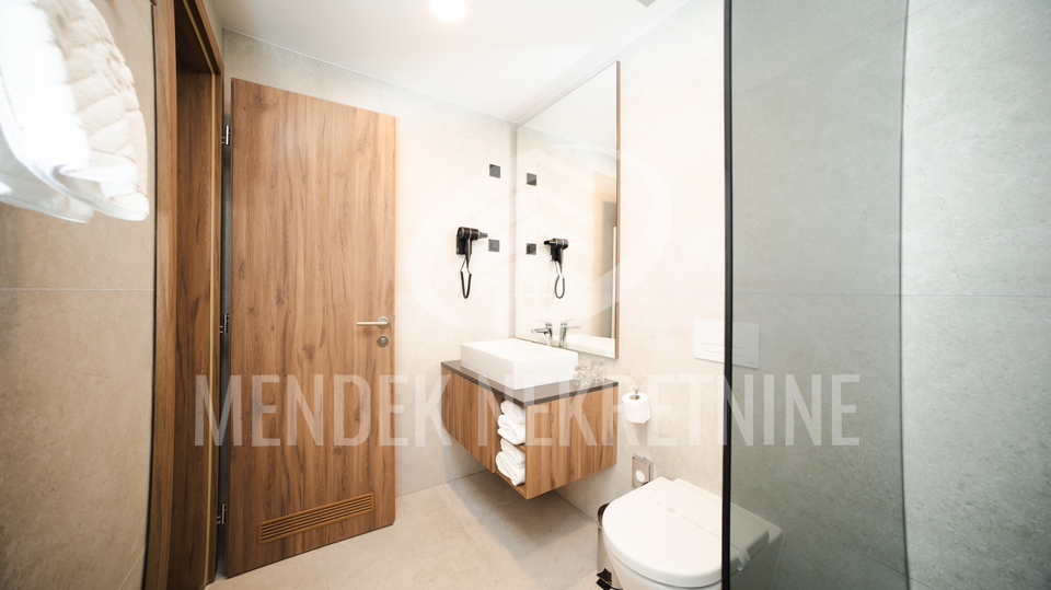 NOVO! 2 SOBAN APARTMAN U SKLOPU HOTELA, VARAŽDIN, CENTAR