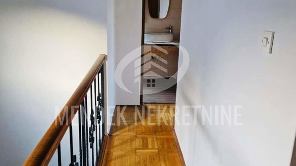 Haus&comma; 120 m2&comma; Verkauf&comma; Vara&zcaron;din - Centar