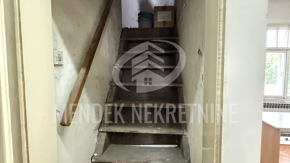 House, 250 m2, For Sale, Varaždin - Centar