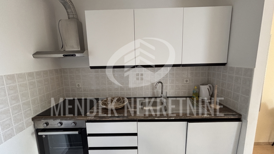 Wohnung&comma; 34 m2&comma; Vermietung&comma; Vara&zcaron;din - Banfica