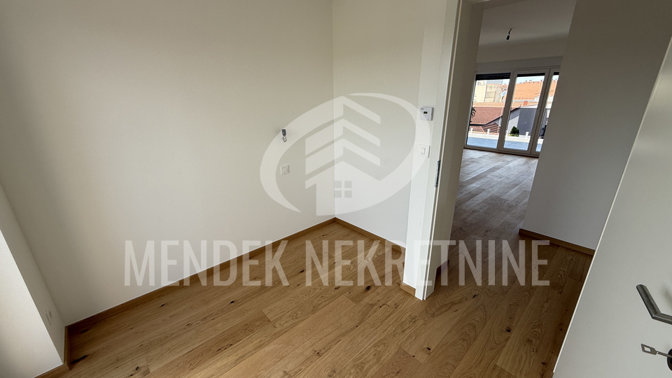 JEDINI I NAJBOLJI PENTHOUSE! LUKSUZ U STROGOM CENTRU GRADA !!!!