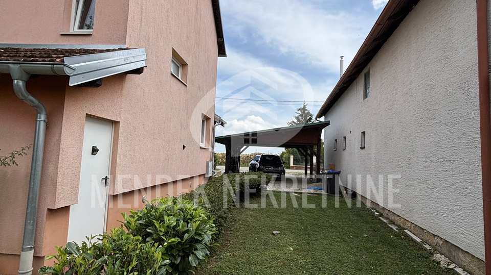House&comma; 160 m2&comma; For Sale&comma; Trnovec Bartolove&ccaron;ki - &Zcaron;abnik