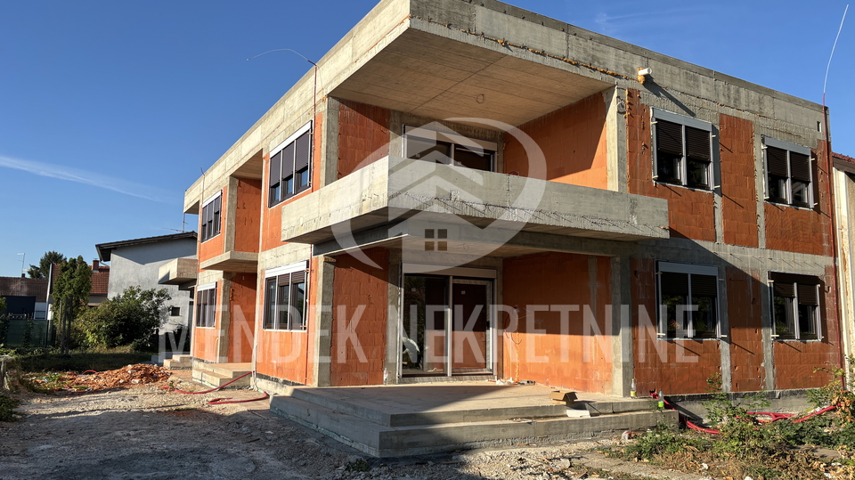 Wohnung&comma; 92 m2&comma; Verkauf&comma; Vara&zcaron;din - Hallers