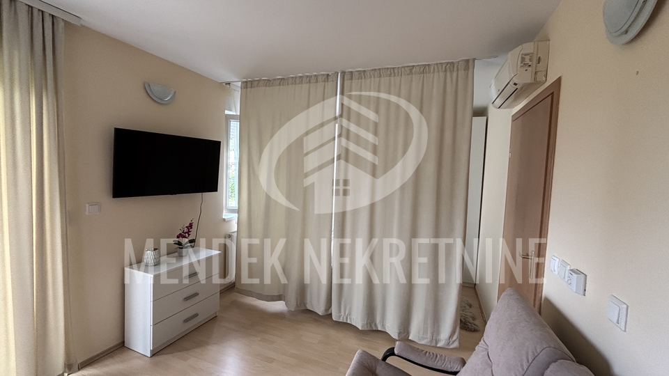 STAN - PARKING -BALKON- SPREMI&Scaron;TE