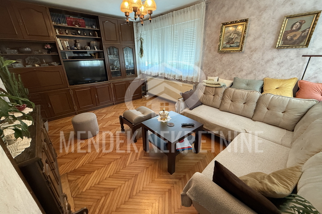 House, 100 m2, For Sale, Varaždin - Banfica