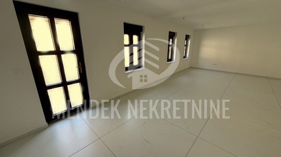 Gesch&auml;ftsraum&comma; 134 m2&comma; Vermietung&comma; Vara&zcaron;din - Centar