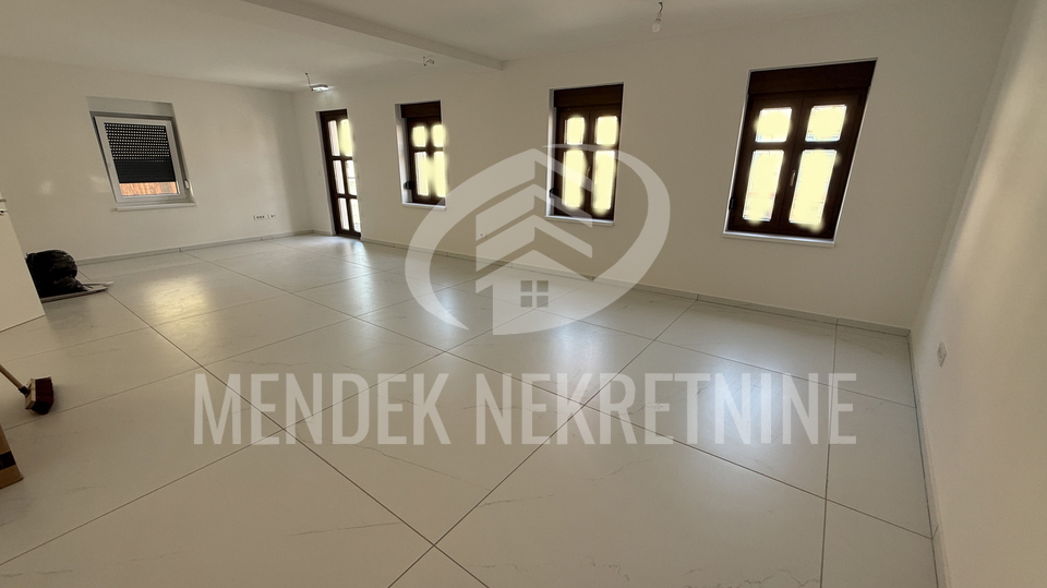 Gesch&auml;ftsraum&comma; 134 m2&comma; Vermietung&comma; Vara&zcaron;din - Centar