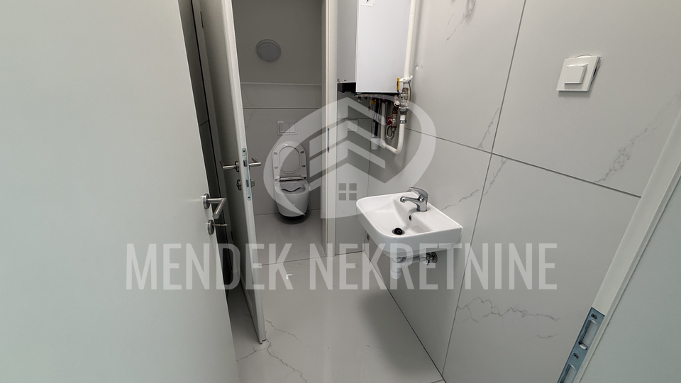 USELJIVO! 134 m2,  parkirno mjesto, Varaždin, centar, prodaja