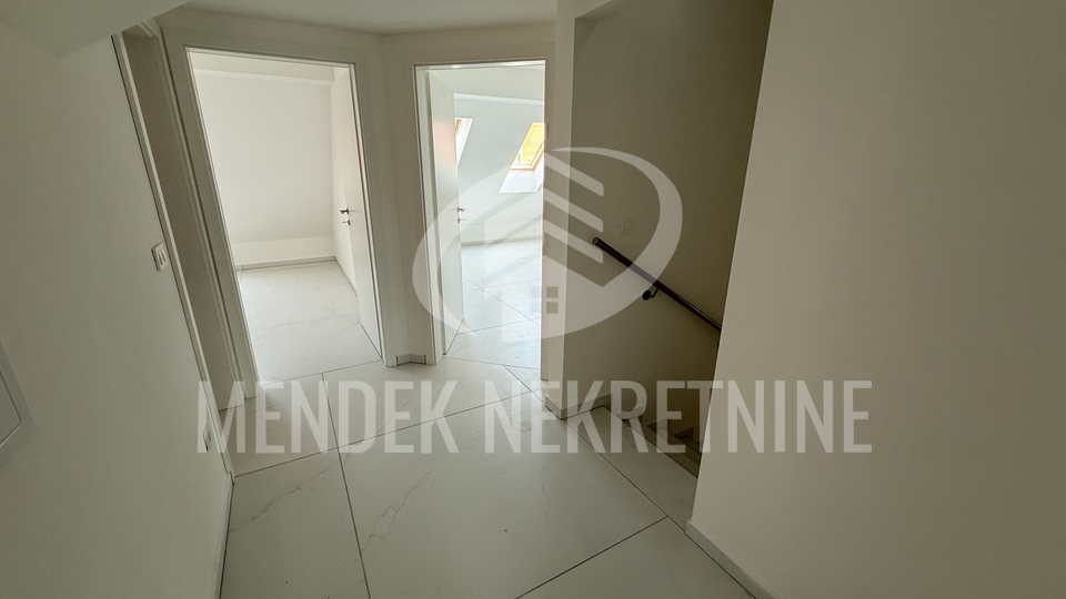 USELJIVO! 134 m2,  parkirno mjesto, Varaždin, centar, prodaja
