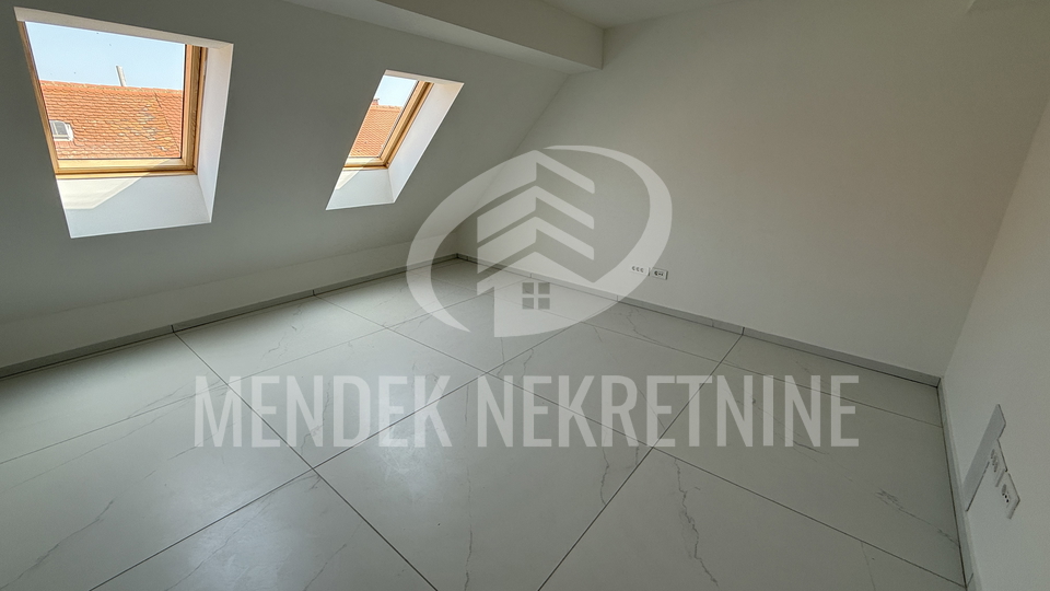 USELJIVO! 134 m2,  parkirno mjesto, Varaždin, centar, prodaja
