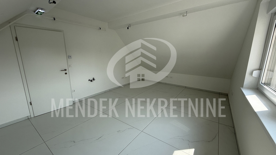 Gesch&auml;ftsraum&comma; 134 m2&comma; Vermietung&comma; Vara&zcaron;din - Centar