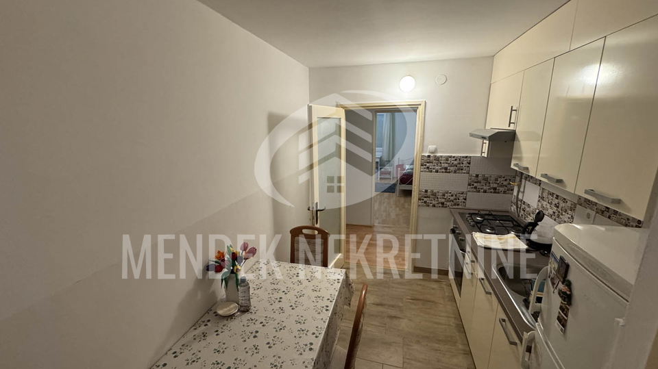 Apartment&comma; 52 m2&comma; For Sale&comma; Vara&zcaron;din - Centar
