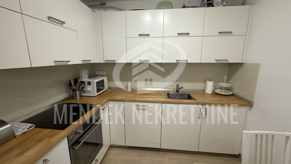 3 SOBAN STAN 65 m2, balkon, 2. kat, useljivo, Čakovec, Jug, najam