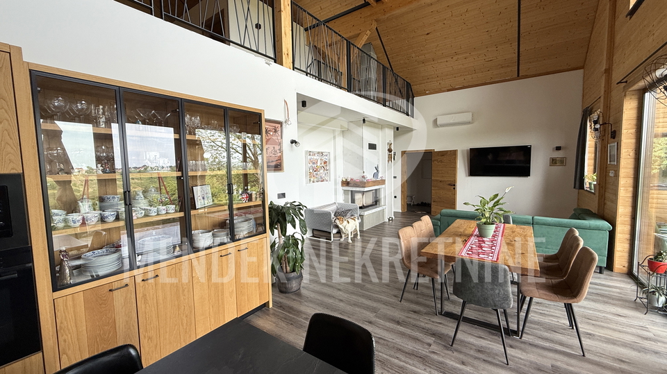 House&comma; 240 m2&comma; For Sale&comma; Vara&zcaron;din Breg