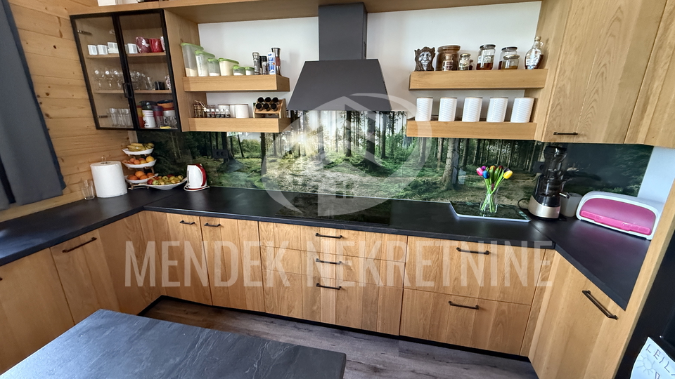 Haus&comma; 280 m2&comma; Verkauf&comma; Vara&zcaron;din Breg