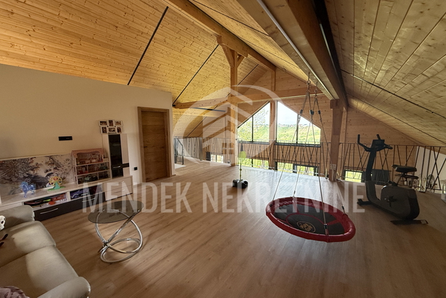 House, 240 m2, For Sale, Varaždin Breg