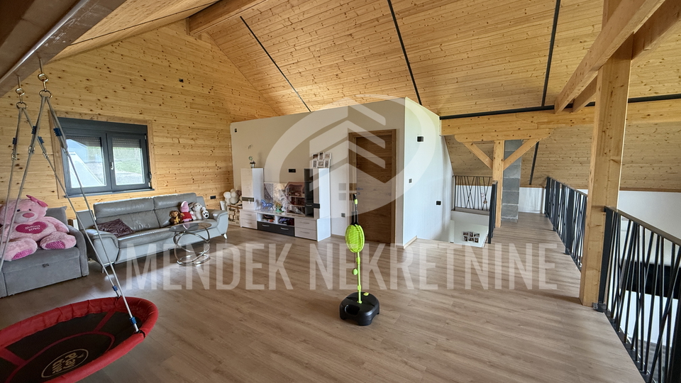 Haus&comma; 280 m2&comma; Verkauf&comma; Vara&zcaron;din Breg