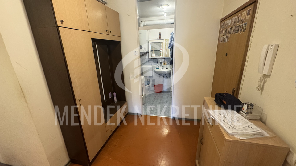 Wohnung&comma; 62 m2&comma; Verkauf&comma; Vara&zcaron;din - Centar