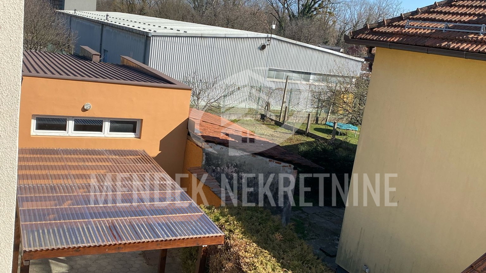 Casa, 250 m2, Affitto, Varaždin - Centar