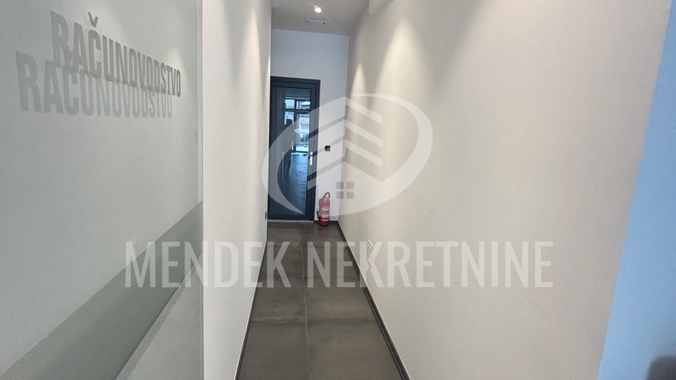 NAMJEŠTEN UREDSKI POSLOVNI PROSTOR 110 m2, VARAŽDIN