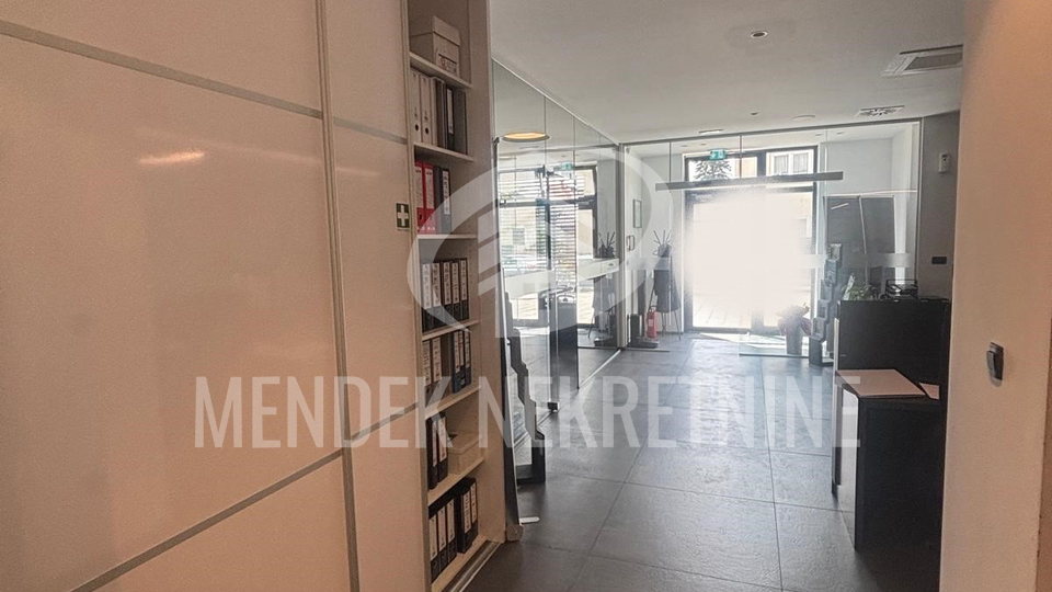 NAMJEŠTEN UREDSKI POSLOVNI PROSTOR 110 m2, VARAŽDIN
