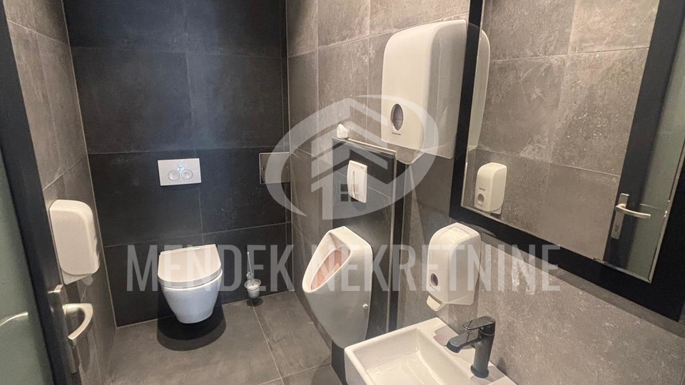 NAMJEŠTEN UREDSKI POSLOVNI PROSTOR 110 m2, VARAŽDIN