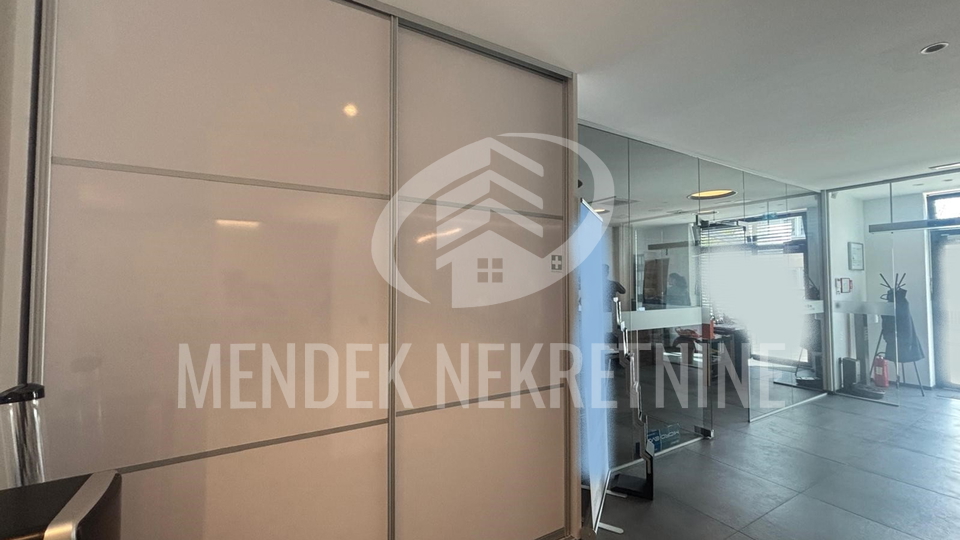 Commercial Property, 110 m2, For Sale, Varaždin - Vilka Novaka