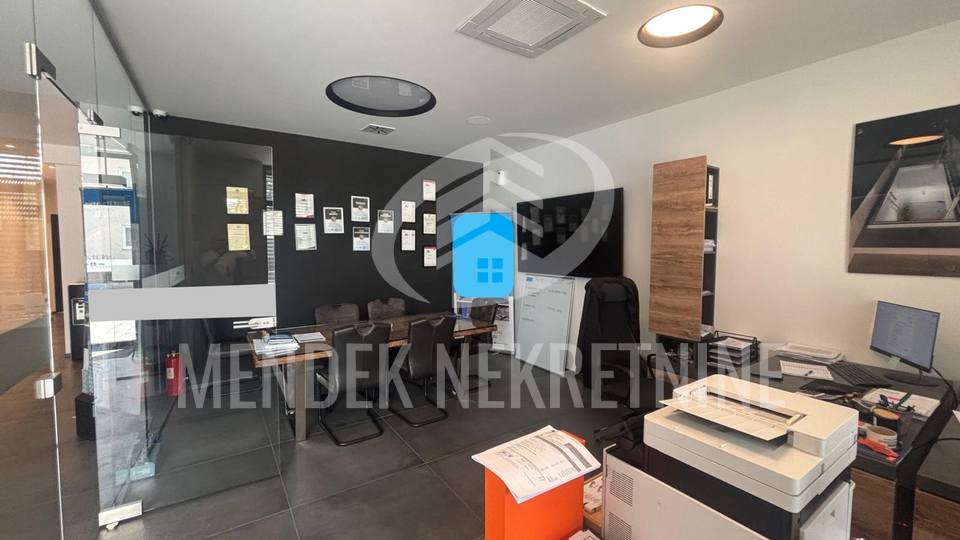 Commercial Property, 110 m2, For Sale, Varaždin - Vilka Novaka