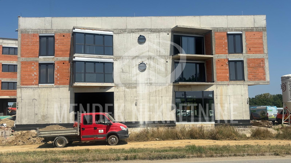 Commercial Property, 110 m2, For Sale, Čakovec - Globetka