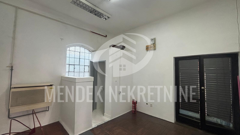 Poslovni prostor 47 m2, Varaždin, centar, najam
