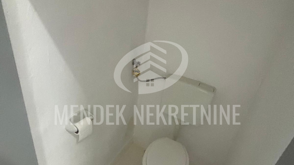 Poslovni prostor 47 m2, Varaždin, centar, najam