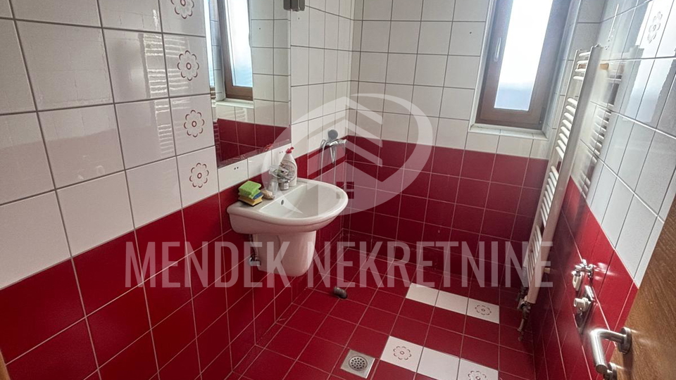 Haus, 200 m2, Verkauf, Varaždin - Centar